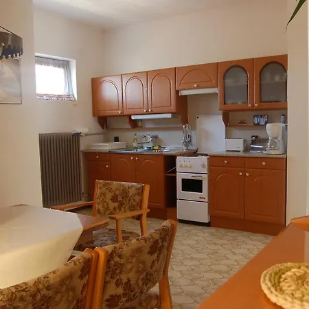 Apartment Szalai Vendeghaz *