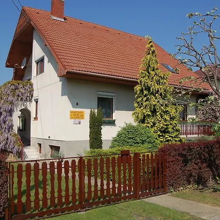 Apartment Szalai Vendeghaz *